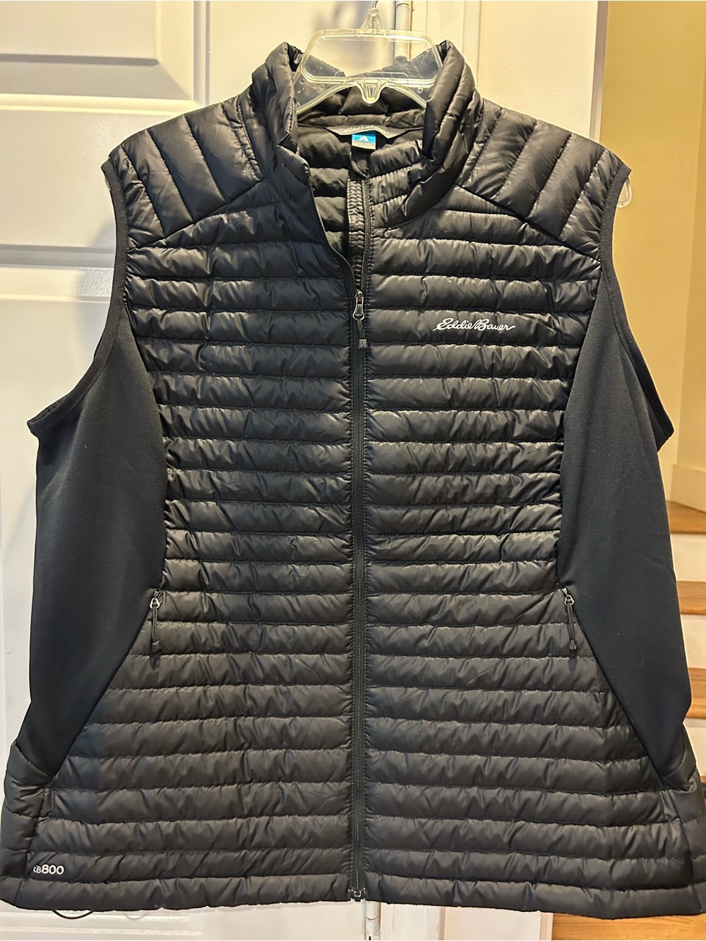 Women’s Eddie Bauer Black Quilted Lightweight Vest with Side Panels size 2XL